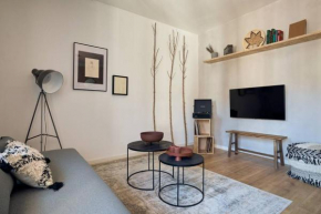 YANGRA - Two Bedroom Apartment in Consell de Cent